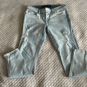 Women’s skinny jeans